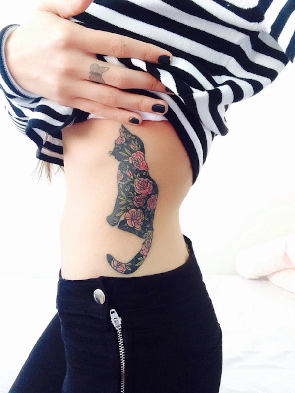 40 sexy Rippen-Tattoos für Mädchen