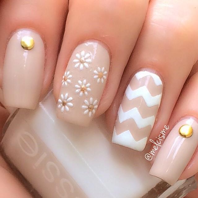 chevron nail art-31