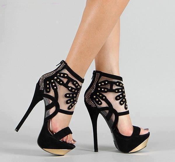 schwarze-high-heels-schuhe