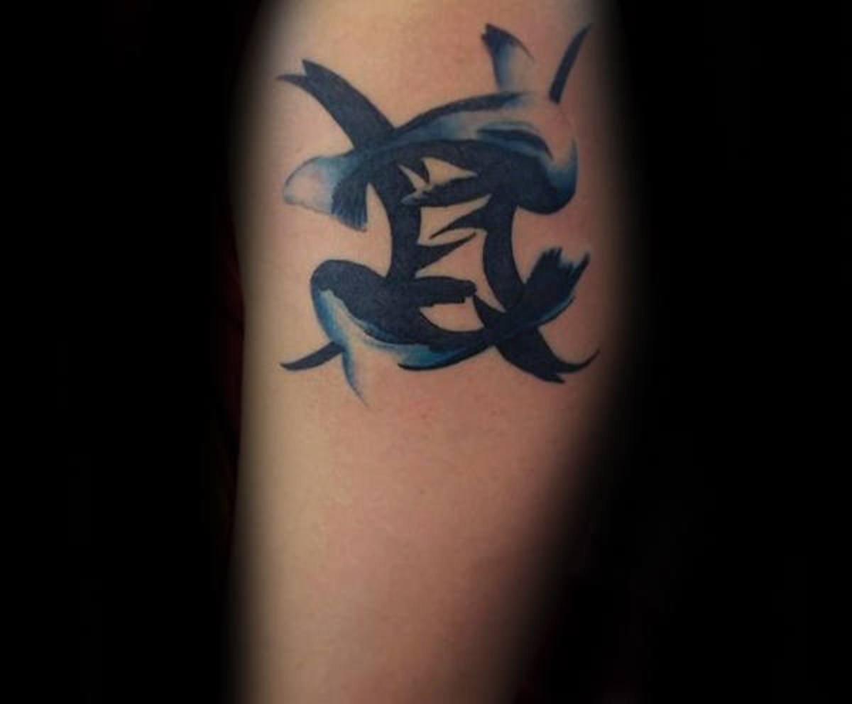 creative-pisces-male-arm-tattoo-inspirace