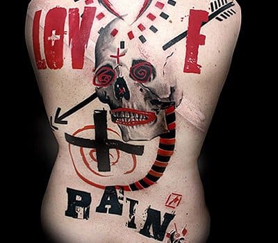 Foto über Buena Vista Tattoo Club Ein weiteres Beispiel für einen Collage-ähnlichen Look mit den gleichen Themenfarben, hauptsächlich Schwarz und Rot.