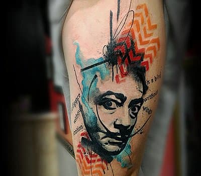 Foto via KENLARA göttlicher Salvador Dali mit einem Farbtupfer im Hintergrund. Eine tolle Mischung aus Surrealismus und Abstraktion.