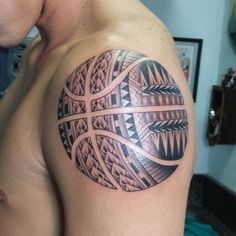 50 Basketball-Tattoos, die einfach so erstaunlich sind, sie sind ein Slam Dunk