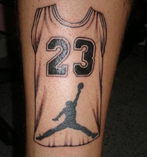 50 Basketball-Tattoos, die einfach so erstaunlich sind, sie sind ein Slam Dunk