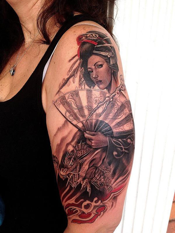 Geisha Ärmel Tattoo für Frauen