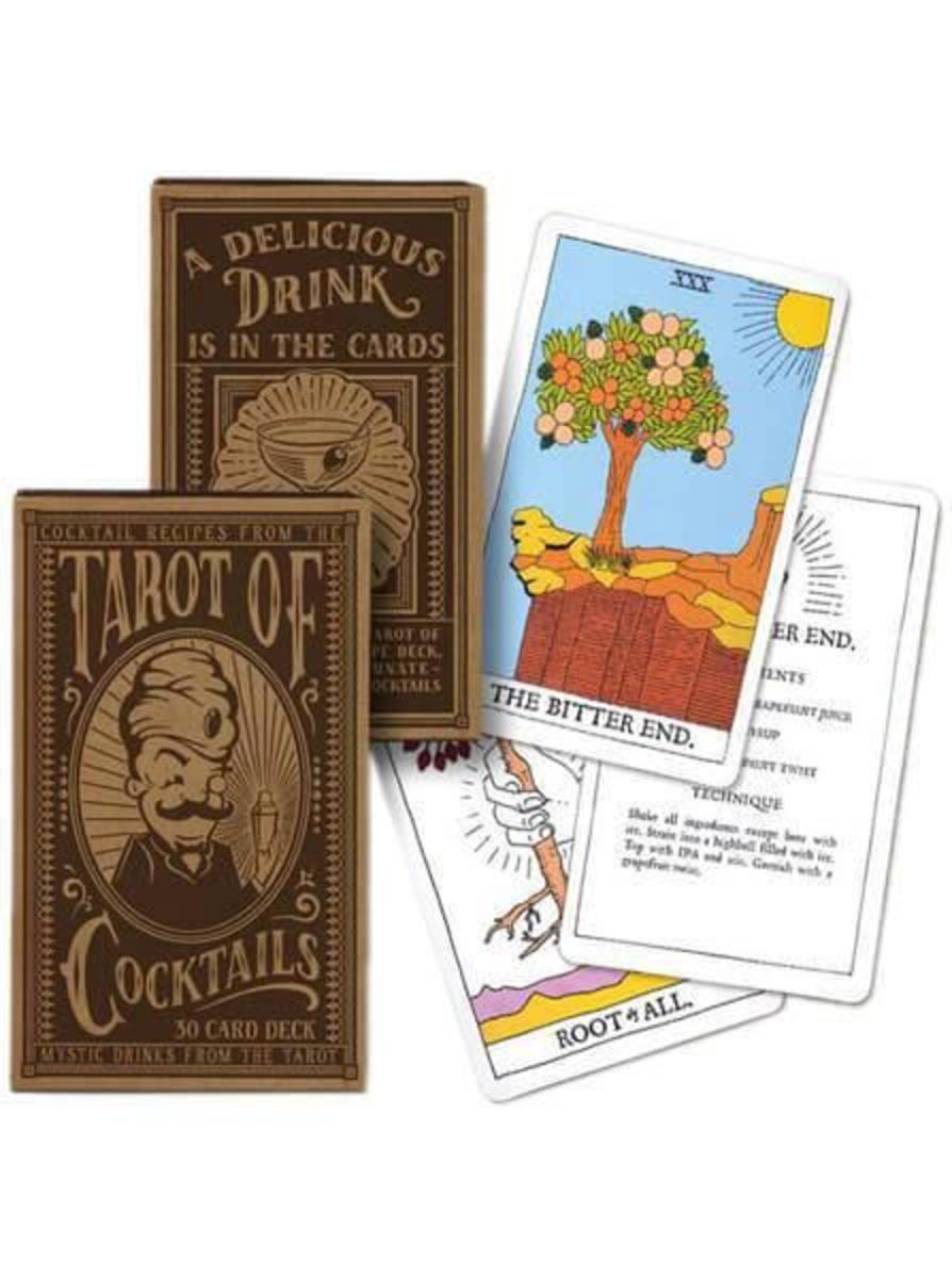 Tarot der Cocktails Rezeptkartendecks von Trixie & Milo