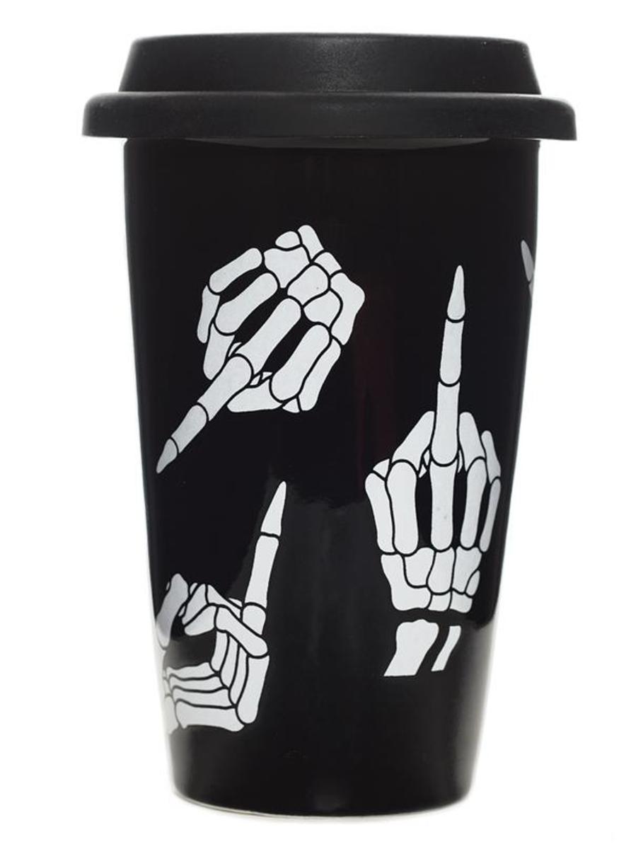 Kein Knochen darüber Tumbler von Sourpuss