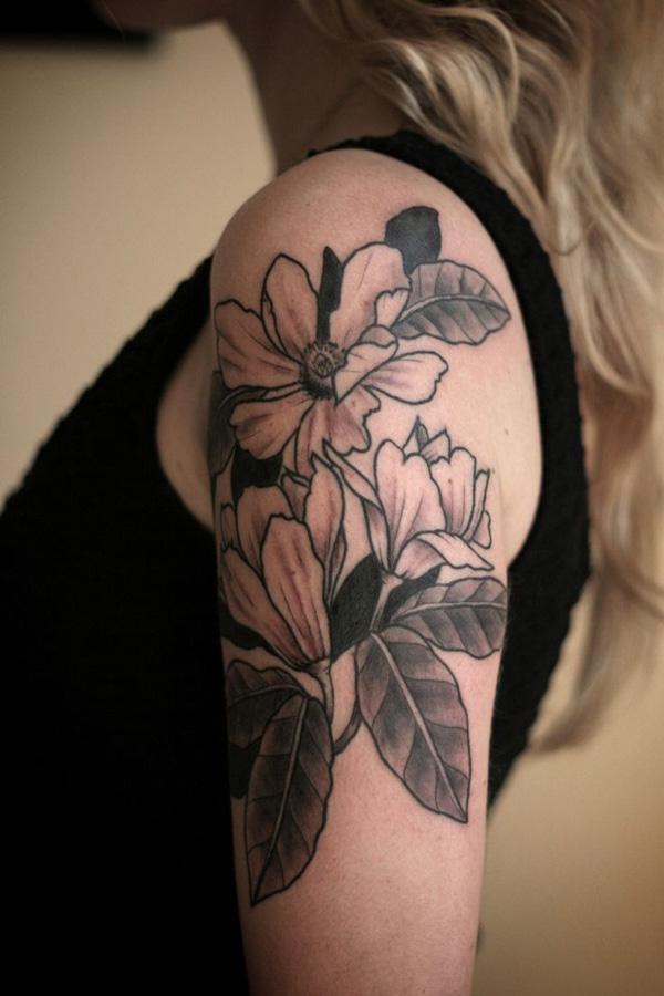 Magnolien Schulter Tattoo