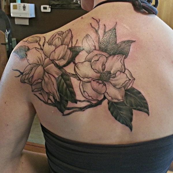 magnólie zpět tetování pro ženy