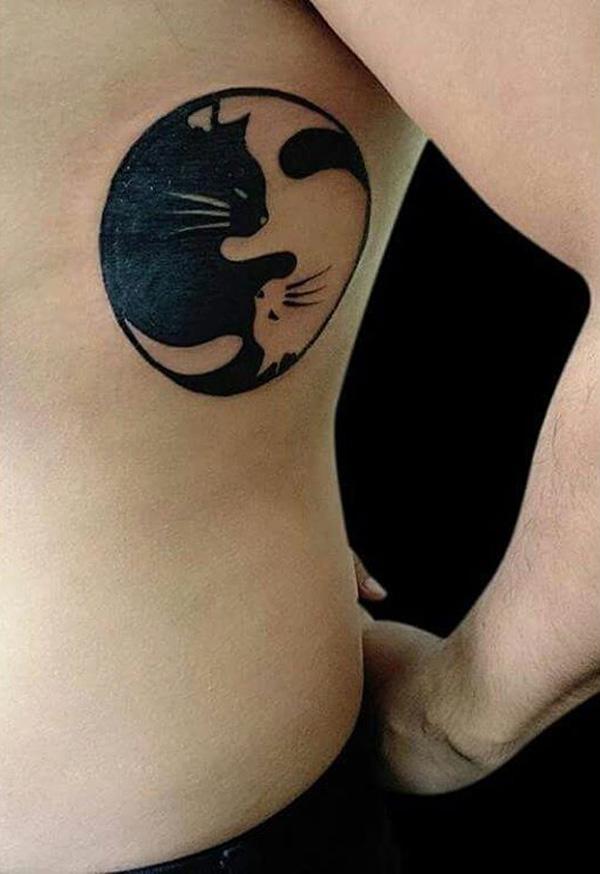 Katze Yin Yang Seite Tattoo-41