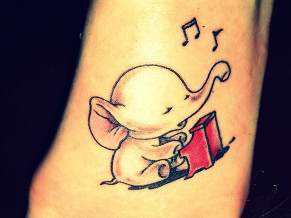 50 Original-Elefanten-Tattoo-Designs. # 7 ist Genie.