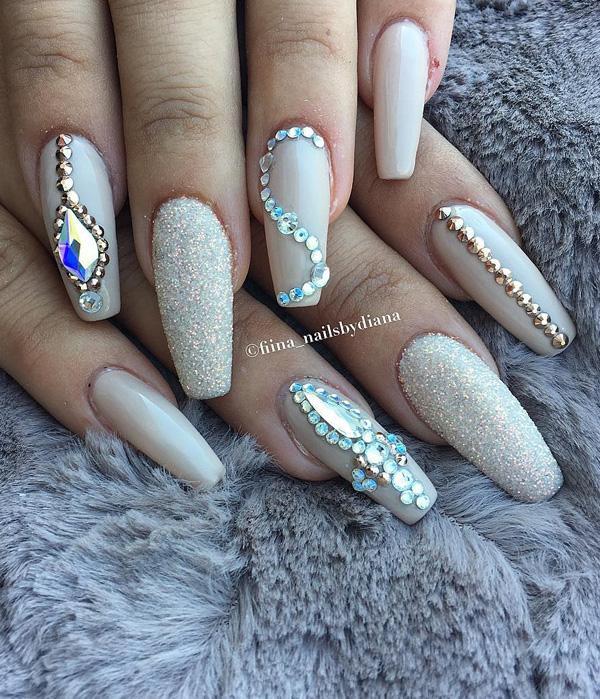 rhinestone-nail-art-33