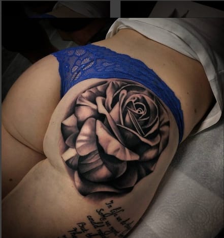 rosige Wangen von flowdraw_tattoo