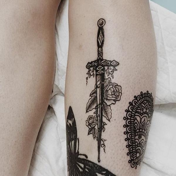 tetování mečem-41