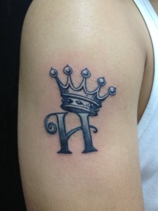 51 Crown Tattoos مناسب للملك أو الملكة مثلك