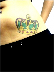 51 Crown Tattoos مناسب للملك أو الملكة مثلك