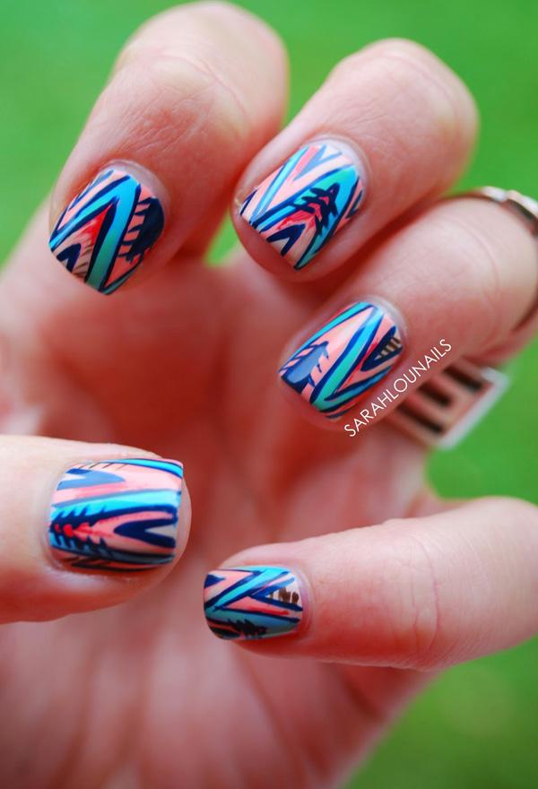 Abstraktní nail art-48