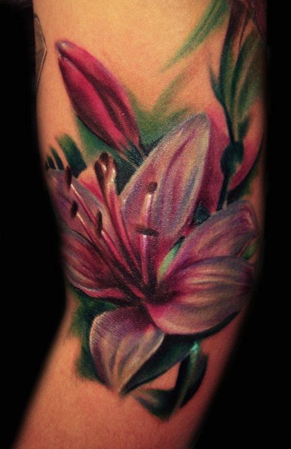 Realistické růžové lilie tetování na rukávu