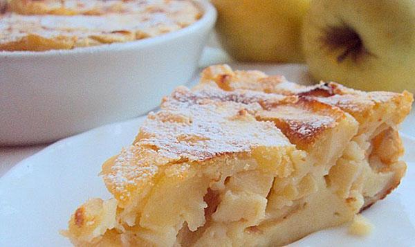 cazuela de requesón con manzanas