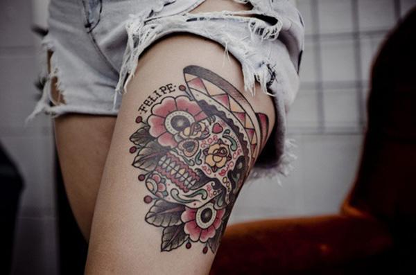 Sugar Skull Oberschenkel Tattoo für Mädchen