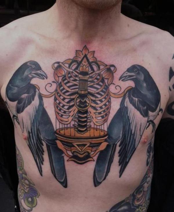 Raven Tattoo na hrudi-39