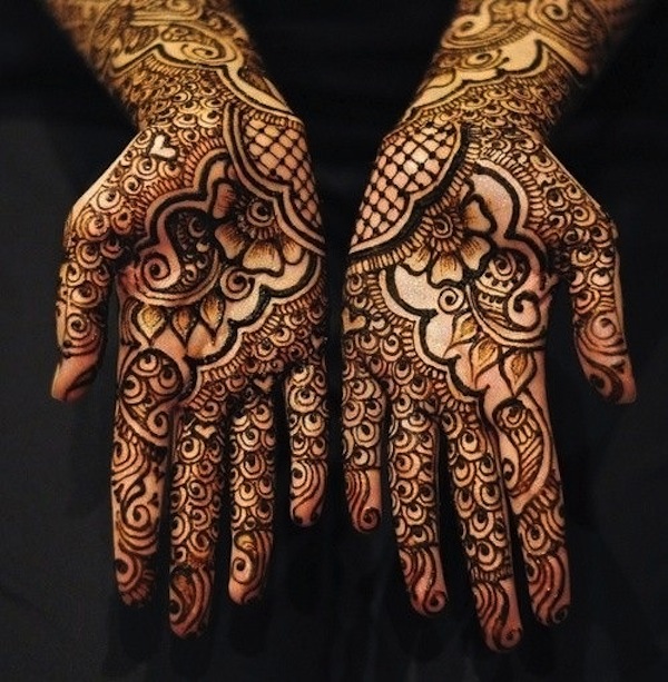 60 ohromujících tetování a návrhů henny, příliš neuvěřitelných na popis