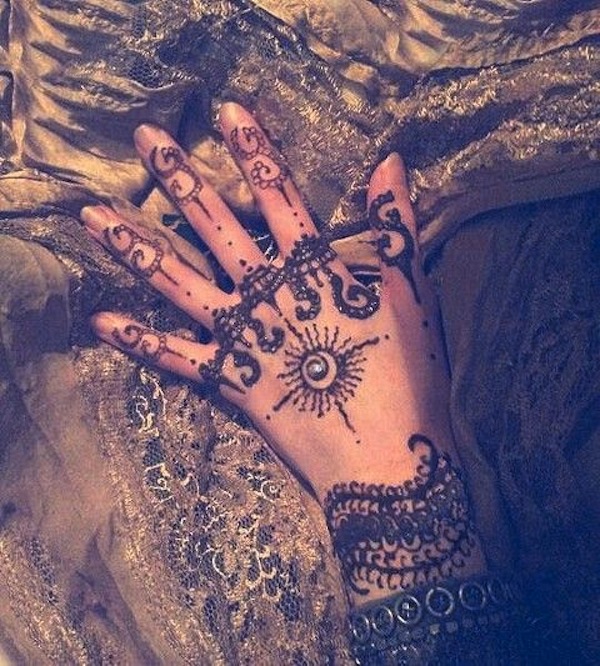 60 atemberaubende Henna-Tattoos und Designs, die zu unglaublich sind, um sie zu beschreiben