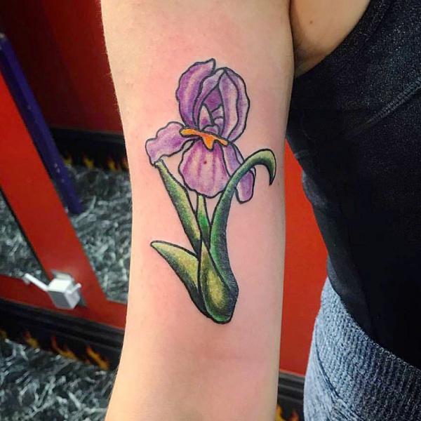Iris Tattoo am Unterarm