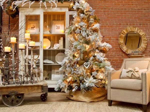 Weiße Weihnachtsbaumdekorationsideen Beliebte Arredare Casa A Natale Foto bei Dekorationsideen