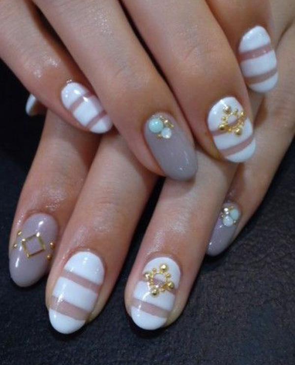 12 japonských nail art