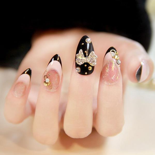 33 japanische Nagelkunst