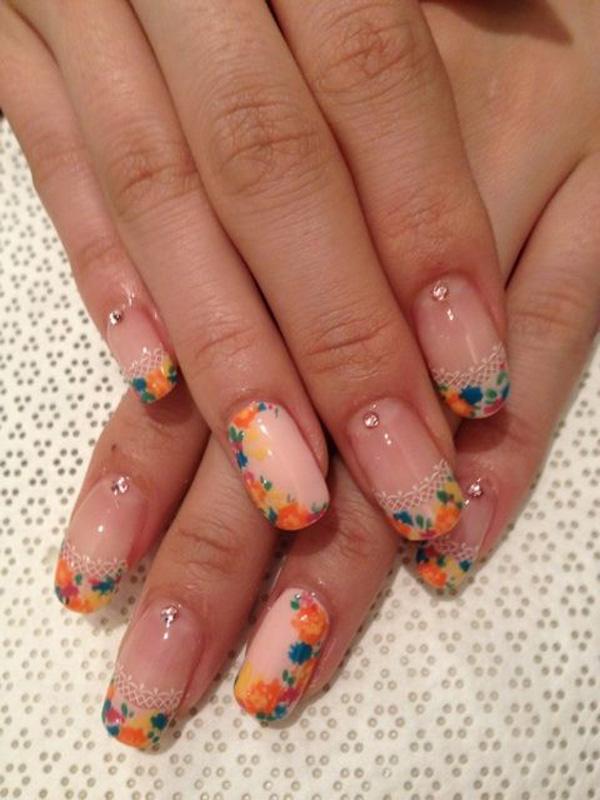 35 japonských nail art