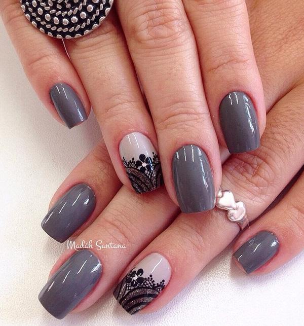 Nagelkunst in Grau und Spitze