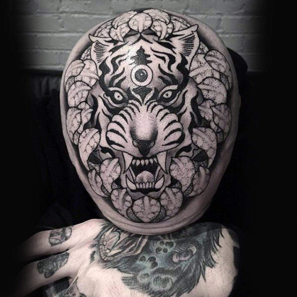 tetování, tetování, nápad na tetování, inspirace tetováním, design tetování, tetování na hlavě, inkoust, inkoust