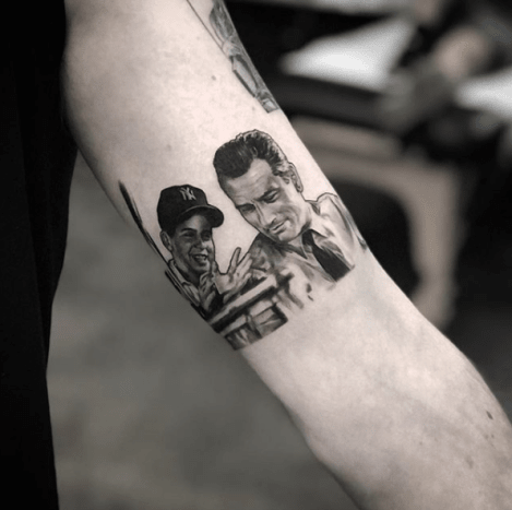 tätowierung, tätowierer, feines linientattoo, schwarz-graues tattoo, tattoo-idee, tattoo-inspiration, tattoo-kunst, eingefärbt, inkedmag
