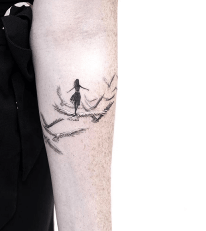 tätowierung, tätowierer, feines linientattoo, schwarz-graues tattoo, tattoo-idee, tattoo-inspiration, tattoo-kunst, eingefärbt, inkedmag