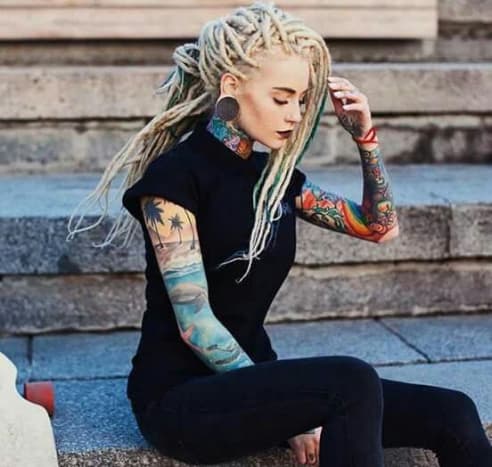 eingefärbtes Magazin, Tattoo-Inspiration, Tattoo-Kunst, Tattoo-Design, feminine Ärmel, Ärmeltätowierung, Tätowierer