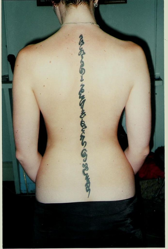 88 Rückentattoos, die dich dazu bringen, ein Rückentattoo zu bekommen