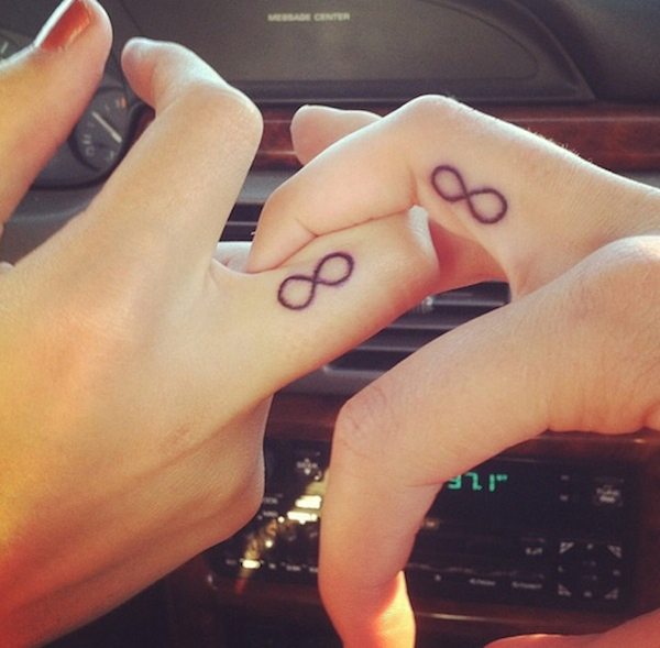 88 Best Friend Tattoos für BFFs