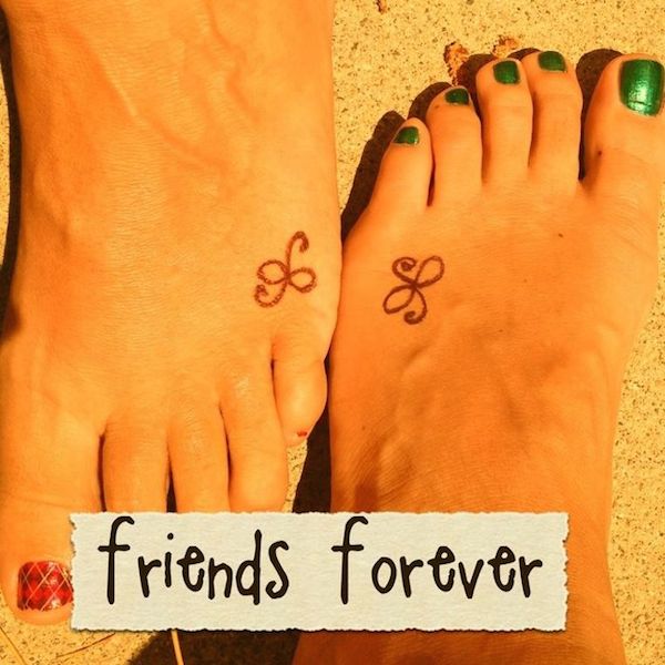 88 Best Friend Tattoos für BFFs