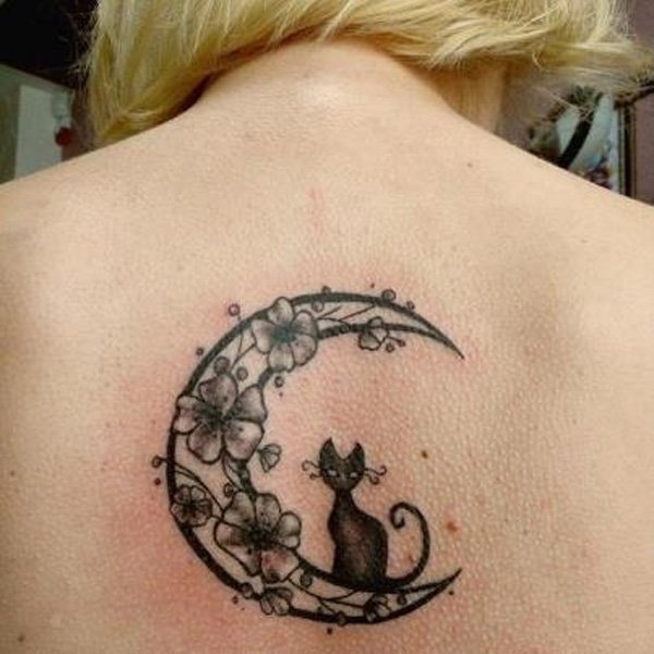 91 Mond-Tattoos, die nicht von dieser Welt sind