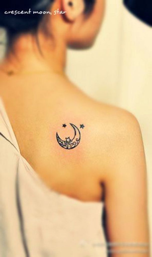 91 Mond-Tattoos, die nicht von dieser Welt sind