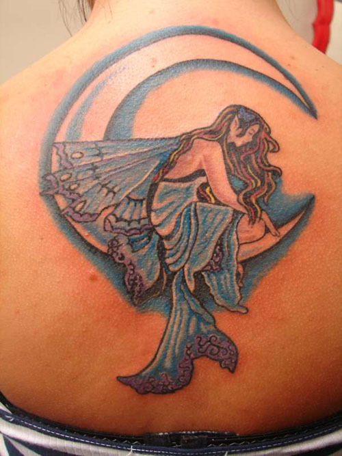 91 Mond-Tattoos, die nicht von dieser Welt sind