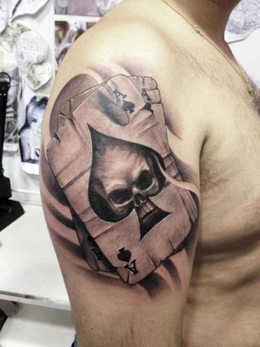 Ace-of-Spades-Tattoo-Designs-und-Bedeutungen-30