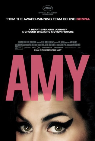 Amyis je nyní v kinech.