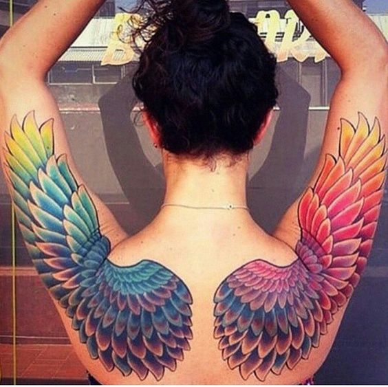 Tetování andělského křídla - 125 tetování andělského křídla, které jsou nebeské!