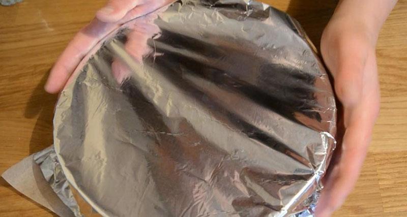 cubrir la olla con plástico