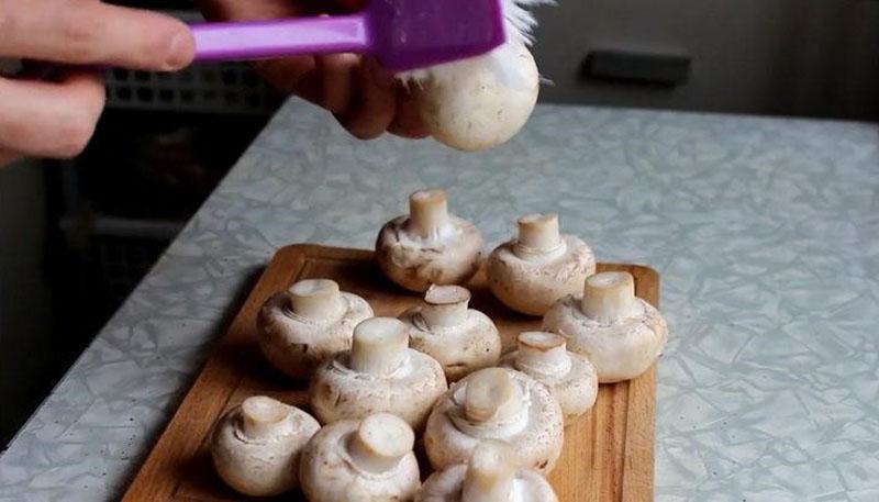 préparer des champignons