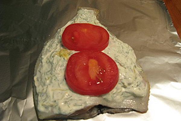 decorar la platija con tomates