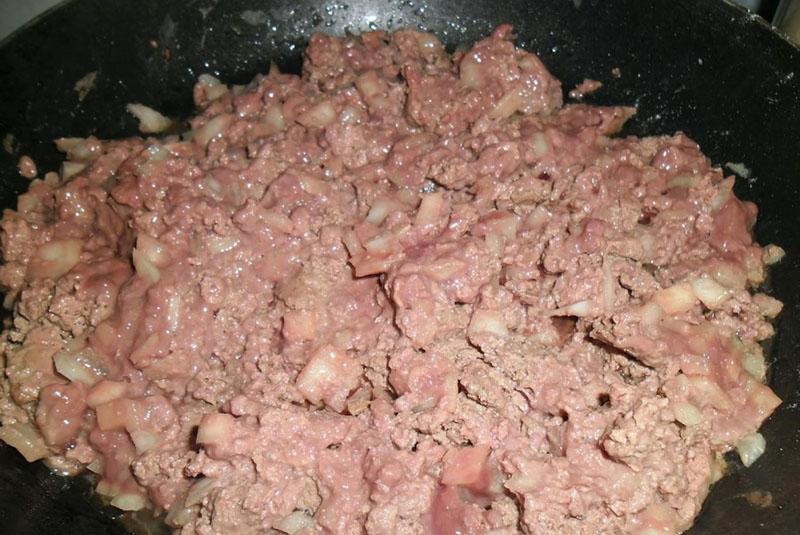 mezclar y guisar ingredientes